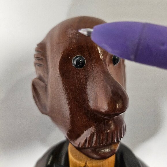 Rare Romer Mid-Century Hand Carved Wood Statue of Unnamed Man - Picture 2 of 9